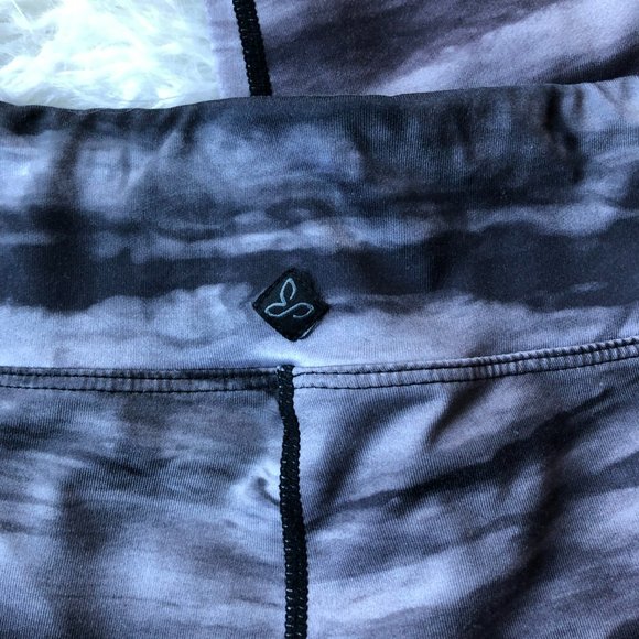 REI Prana Roxanne Marble Leggings Medium Tie Dye Marbleized Tight Crop Capri - Picture 5 of 5